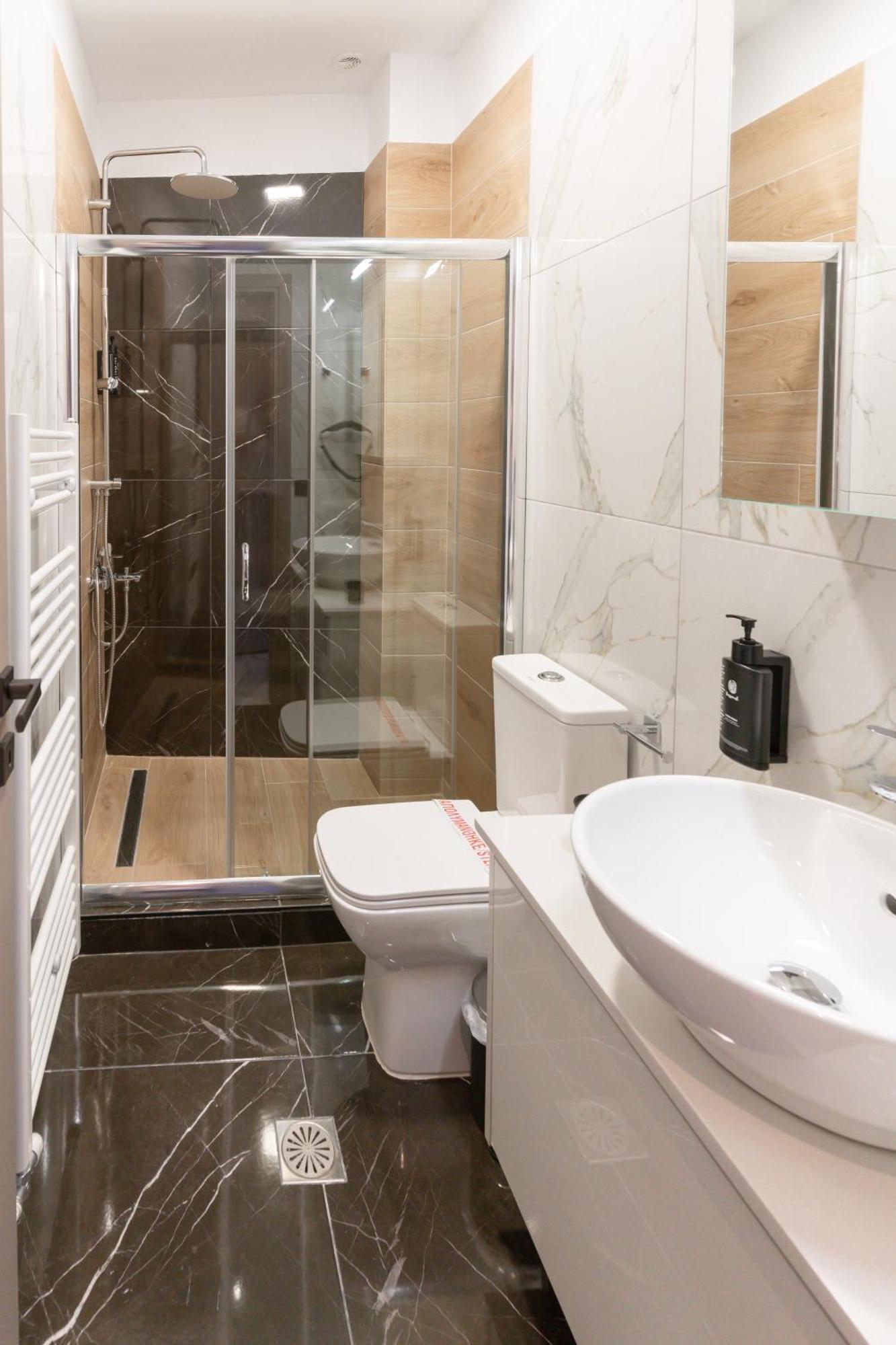 Δ17 Suites & Apartments 라리사 외부 사진